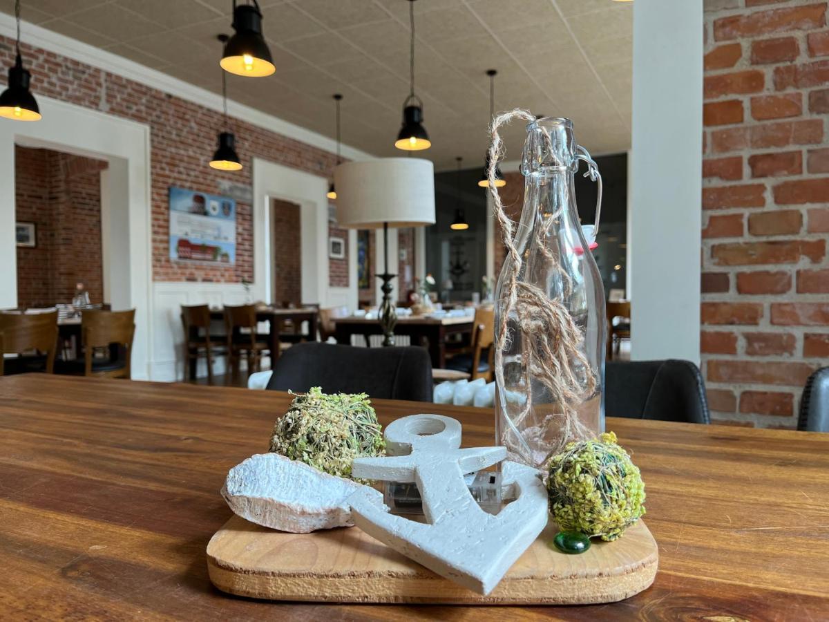 Hotel Alte Navigationsschule Rhauderfehn Ngoại thất bức ảnh